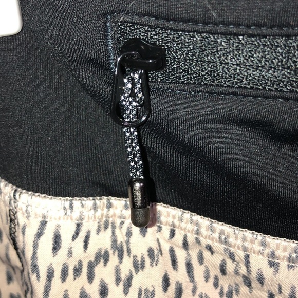 Lululemon Lululemon Run: Speed Short *4-way Stretch Dottie Dash Grain size 4​​ - Picture 7 of 13